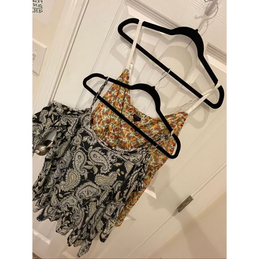 Torrid size 2 or 2X women’s tank tops cold shoulder adjustable sleeves lot bundl